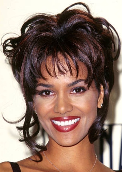 Halle Berry photo