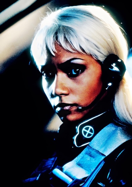 Halle Berry photo