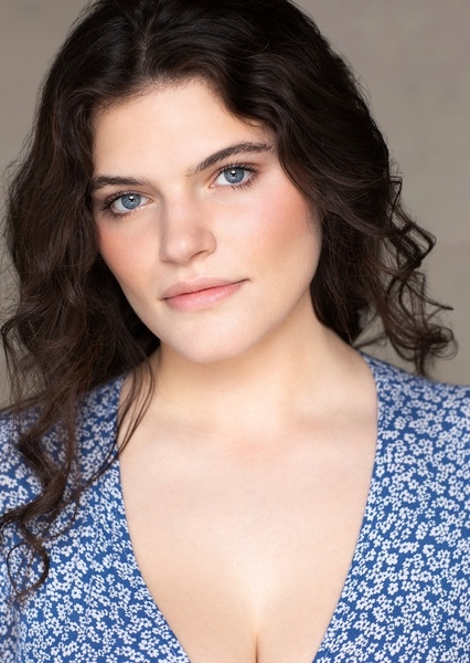 Halle Curley