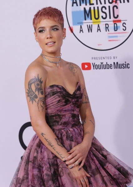 Halsey photo