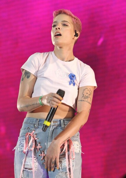 Halsey photo