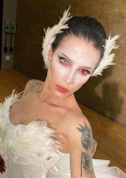 Halsey photo