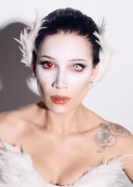 Halsey photo