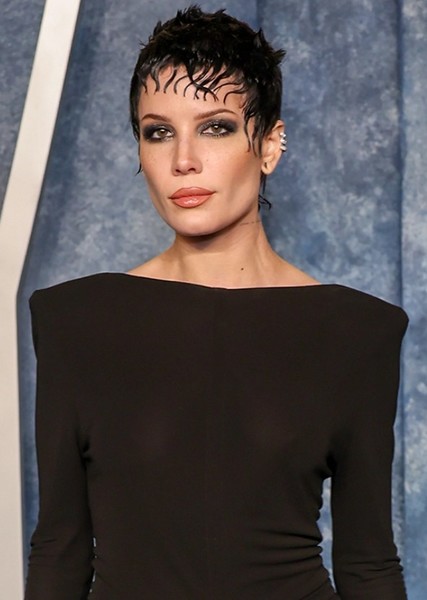 Halsey photo