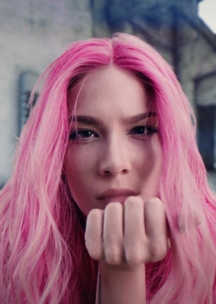 Halsey photo