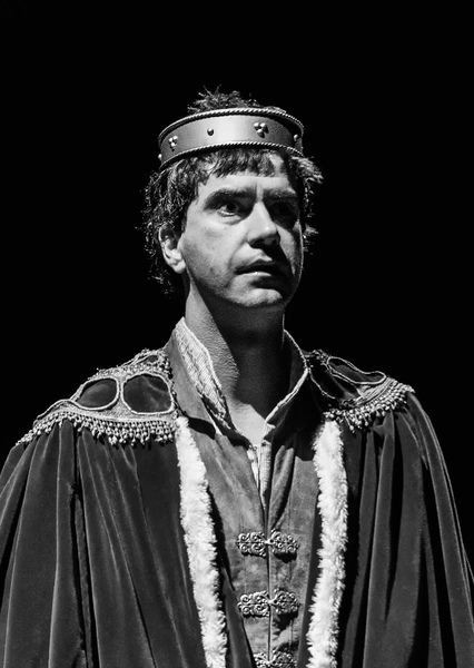 Hamish Linklater