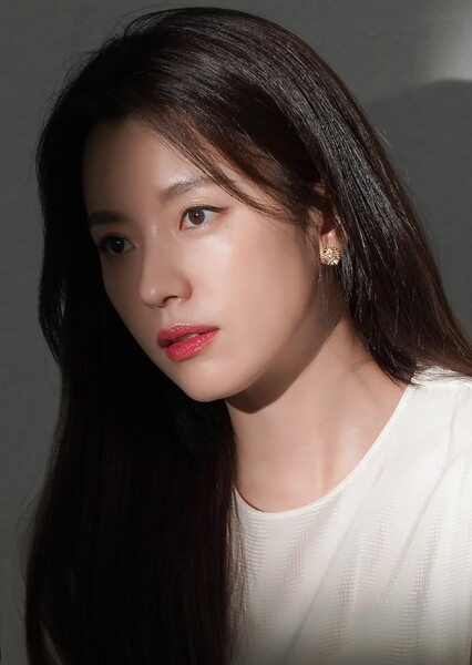 Han Hyo-joo photo