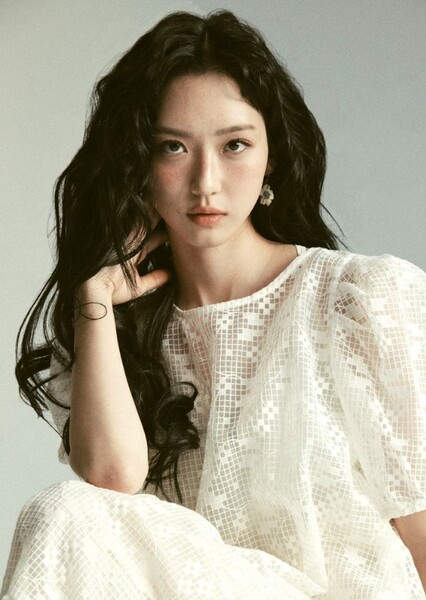 Han Ji-hyeon photo