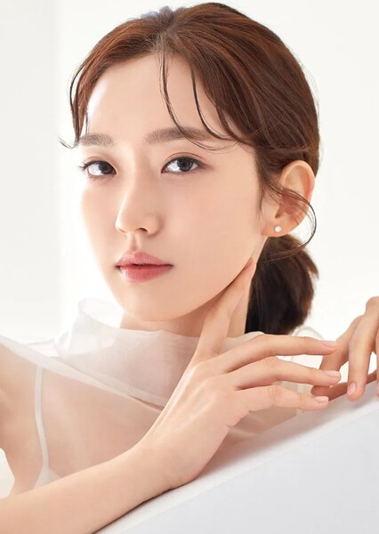 Han Ji-hyeon photo