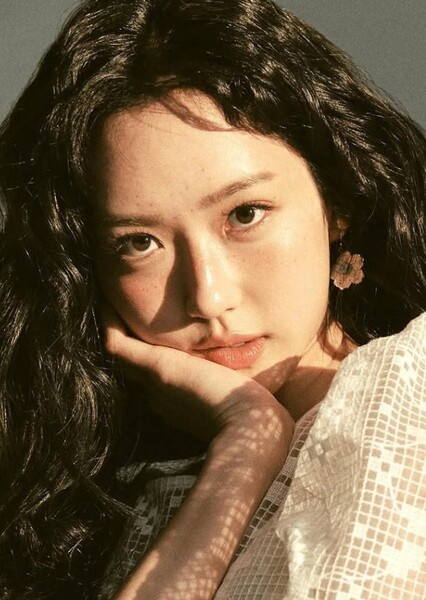 Han Ji-hyeon photo