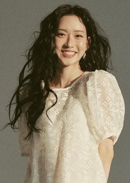 Han Ji-hyeon photo
