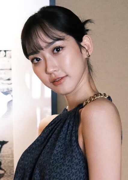 Han Ji-hyeon photo