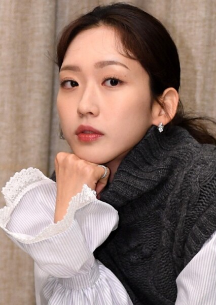 Han Ji-hyeon photo