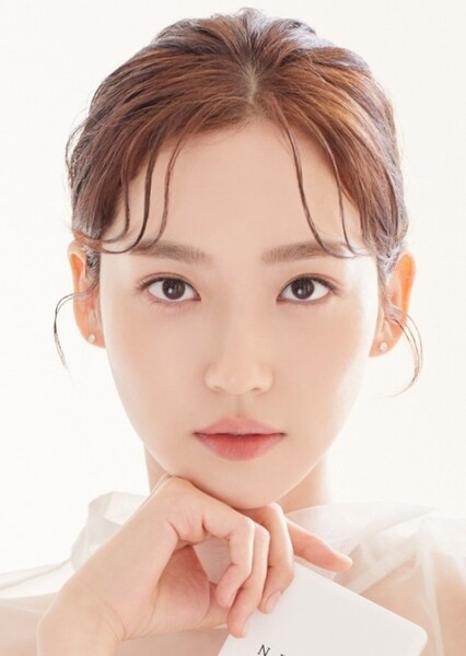 Han Ji-hyeon photo