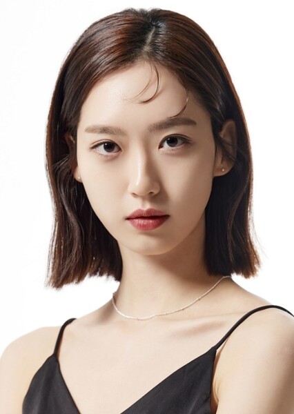 Han Ji-hyeon photo