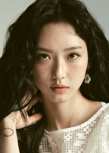 Han Ji-hyeon photo