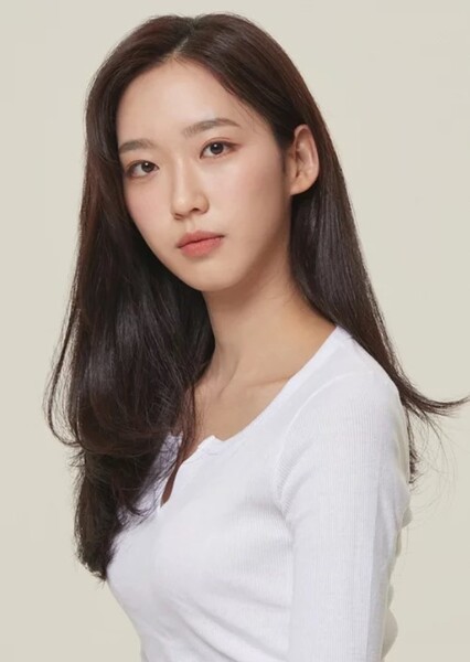 Han Ji-hyeon photo