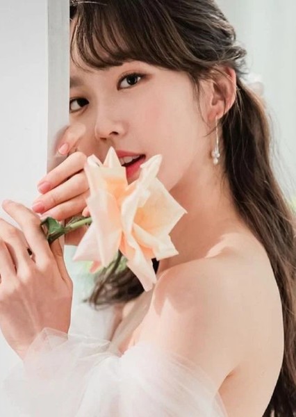 Han Ji-hyeon photo