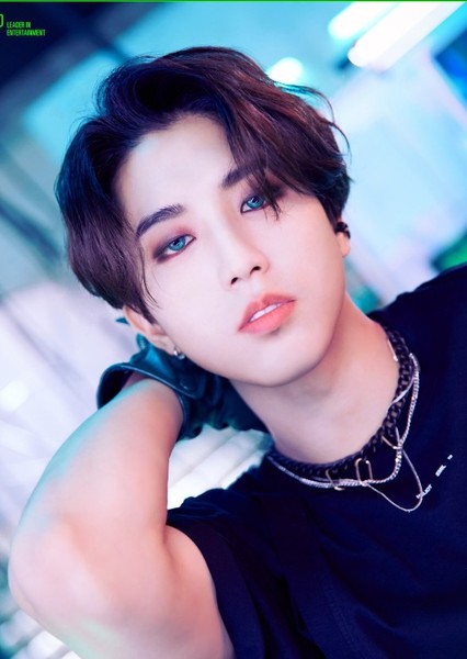 Han Jisung (J.one) photo