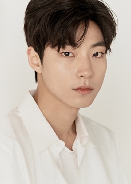 Han Seojun photo