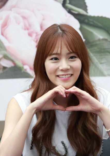 Han Seung-yeon photo