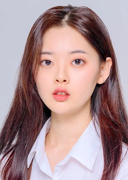 Han Su-ah photo