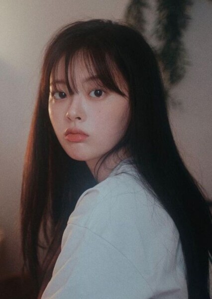 Han Su-ah photo