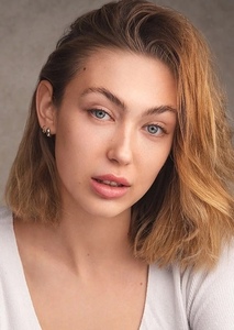 Hana Hrzic Photo on myCast - Fan Casting Your Favorite Stories