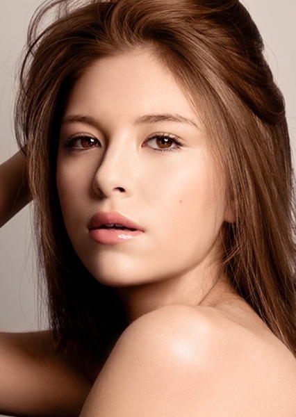 Hanako Footman photo
