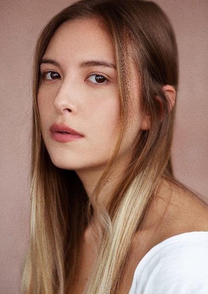 Hanako Footman photo