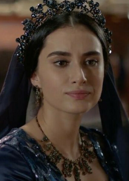 Hande Doğandemir photo