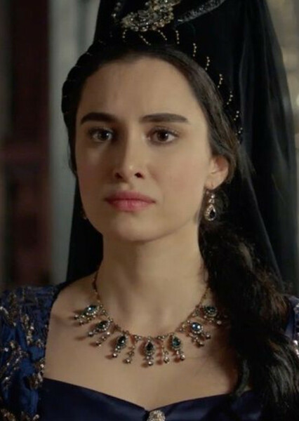 Hande Doğandemir photo