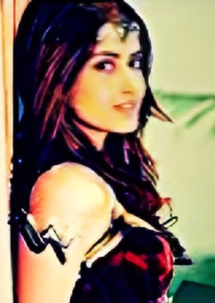 Hania Aamir