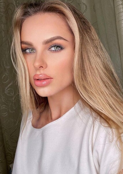 Anna Ivanova photo