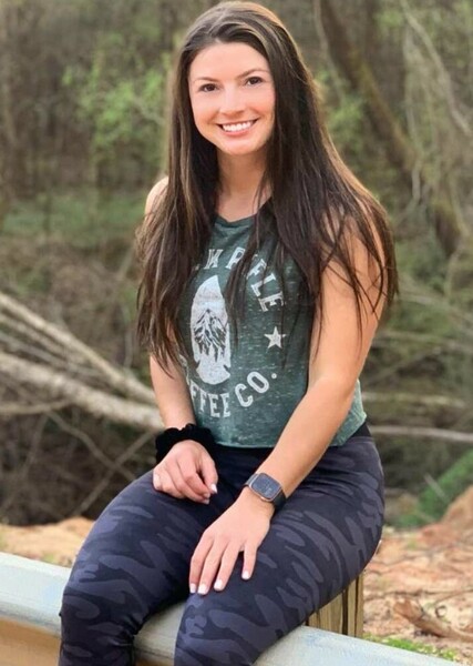 Hannah Barron photo