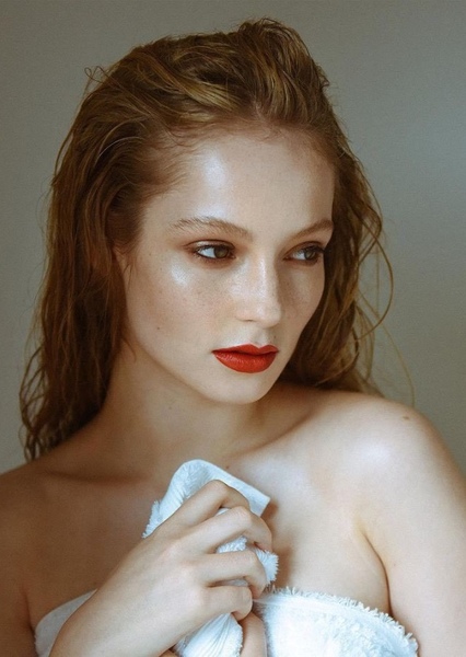 Hannah Dodd photo