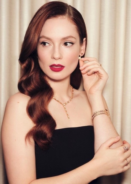 Hannah Dodd photo
