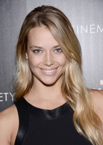 Hannah Ferguson photo