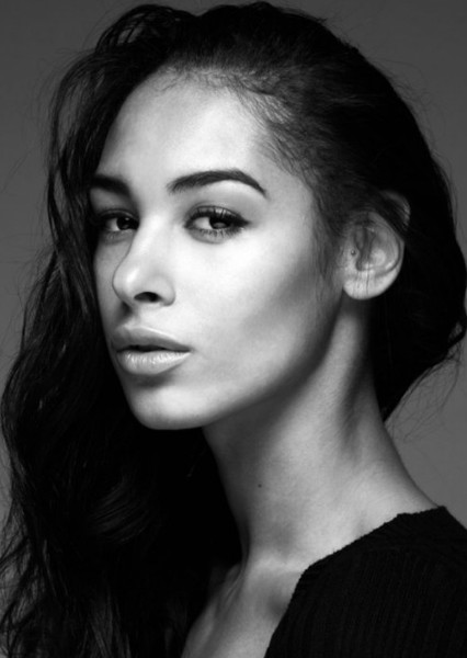 Hannah Harlow photo