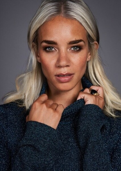 Hannah John-Kamen photo