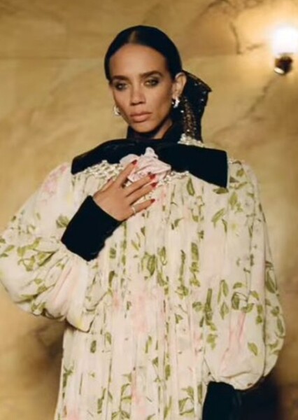 Hannah John-Kamen photo