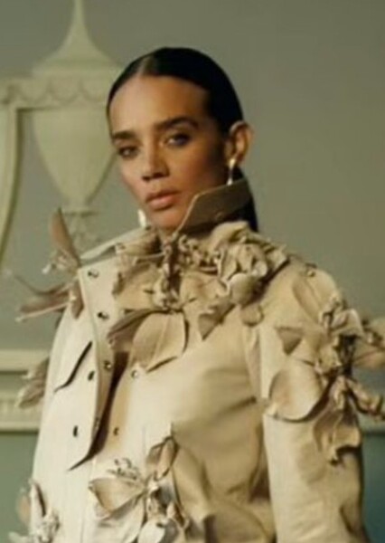 Hannah John-Kamen photo