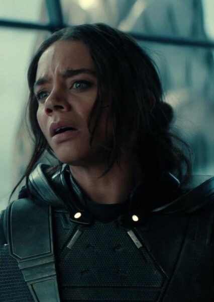 Hannah John-Kamen photo