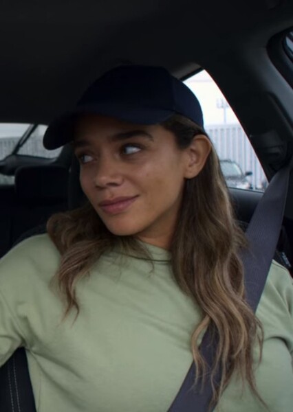 Hannah John-Kamen photo