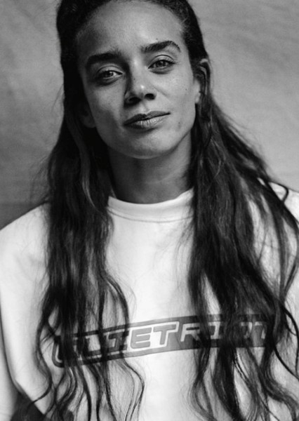 Hannah John-Kamen photo