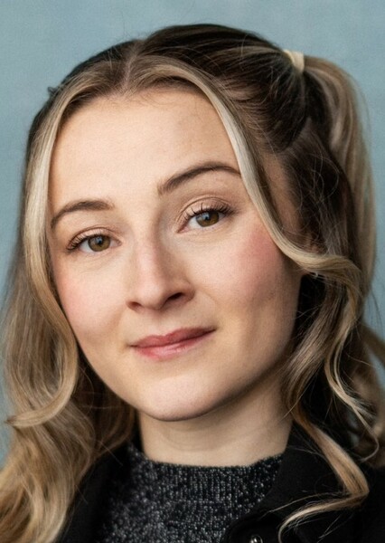 Hannah Lowther photo