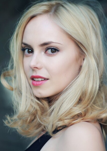 Hannah Tointon