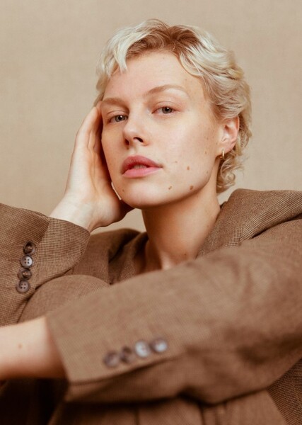 Hannah van der Westhuysen photo