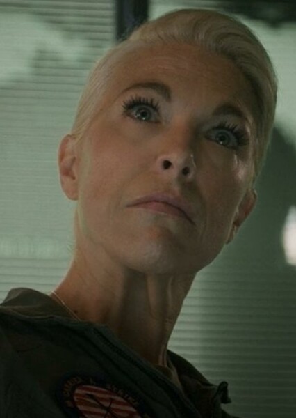 Hannah Waddingham photo