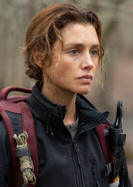 Hannah Ware photo